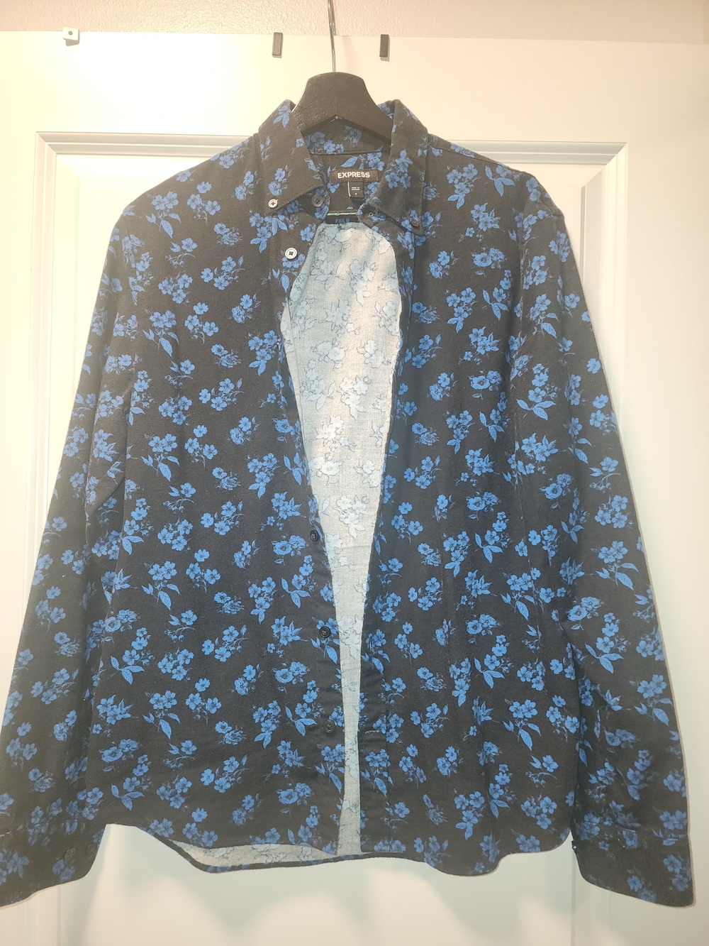 Express Men Shirt - Picture 4 of 4